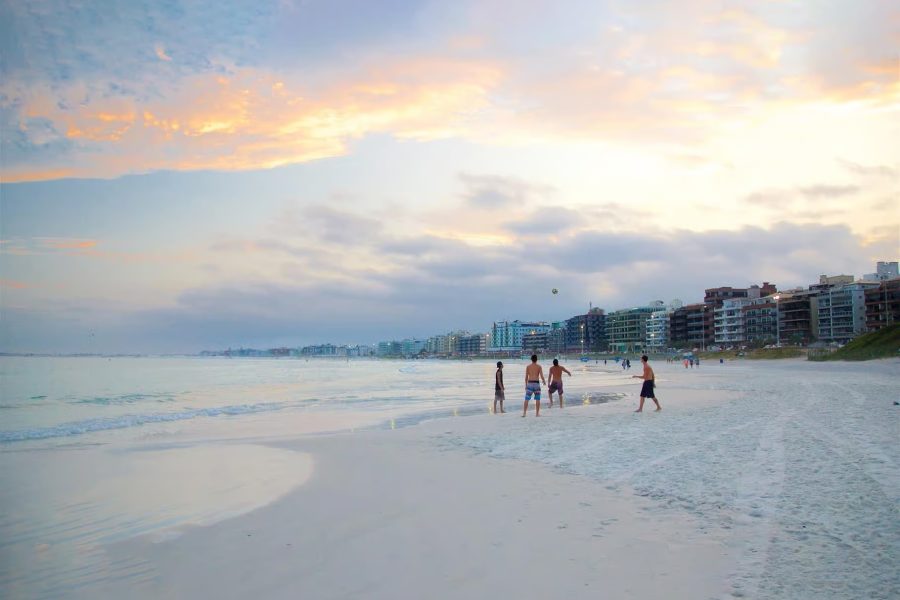 Cabo Frio Adventure: Snorkel with Sea Turtles